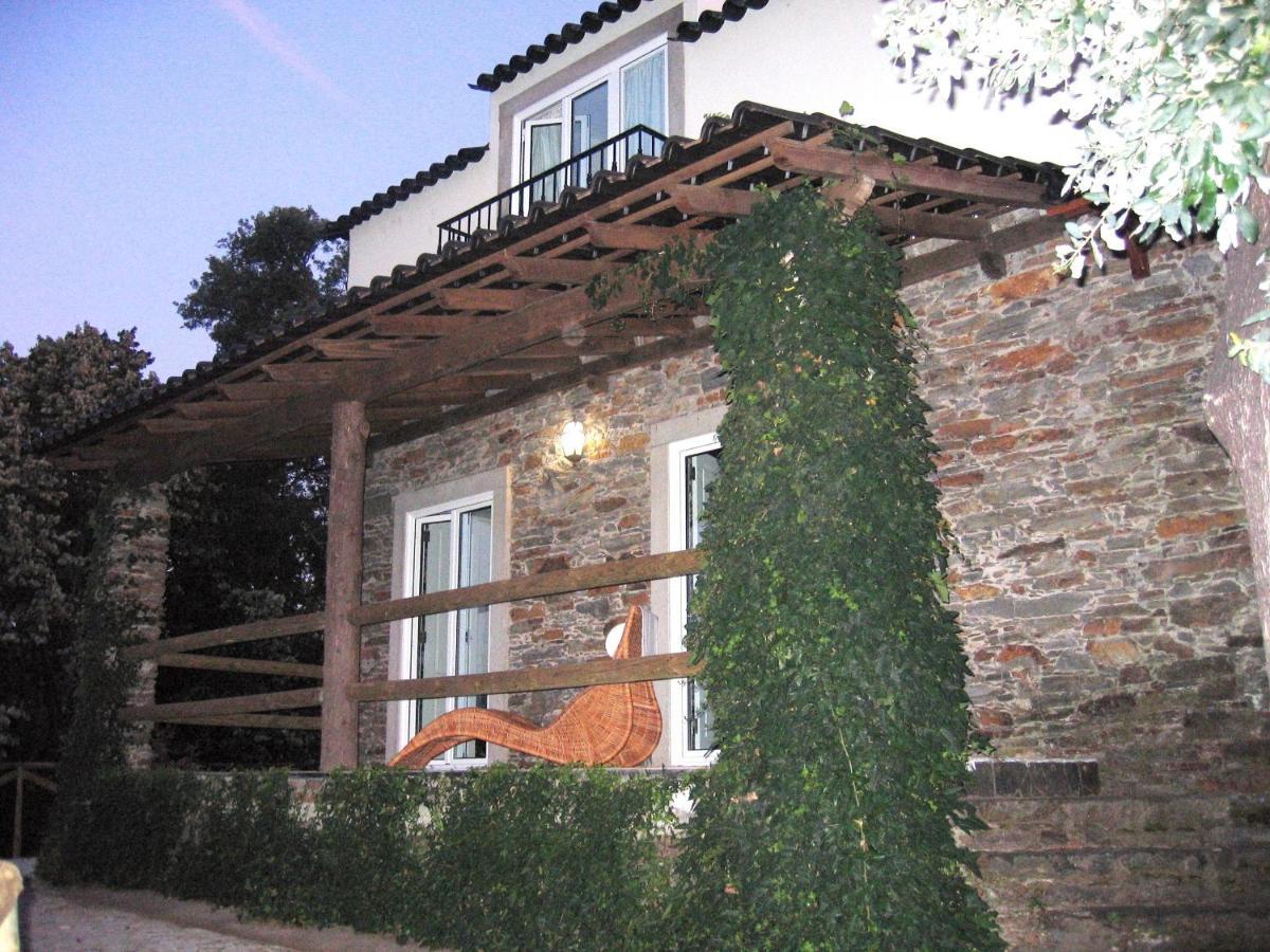 فيلا Casa Ribeira De Pera كاستانهيرا دي بيرا المظهر الخارجي الصورة