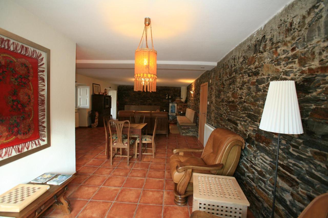 فيلا Casa Ribeira De Pera كاستانهيرا دي بيرا المظهر الخارجي الصورة