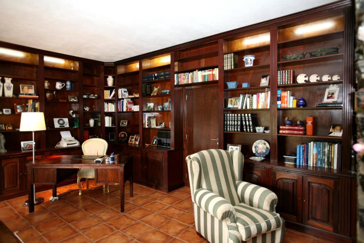 فيلا Casa Ribeira De Pera كاستانهيرا دي بيرا المظهر الخارجي الصورة